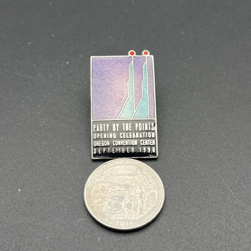 1990 Party By The‎ Points Opening Celebration Oregon Convention Lapel Hat Pin